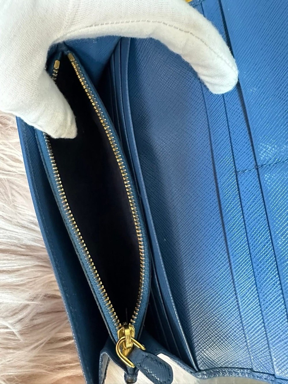 PRADA Bow Long wallet - Picture 4 of 7
